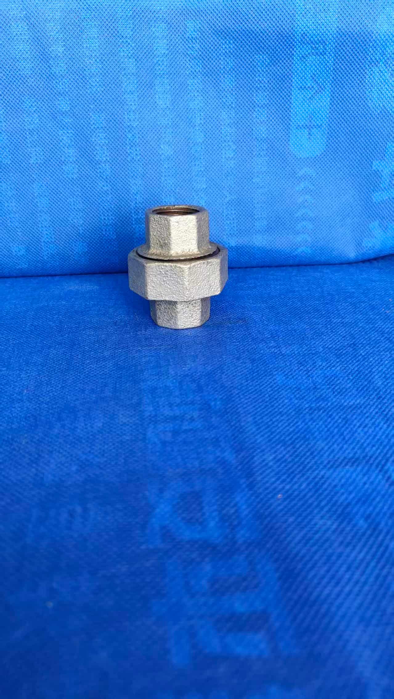 Galvanized Conical Union Iron To Iron Seat 340
