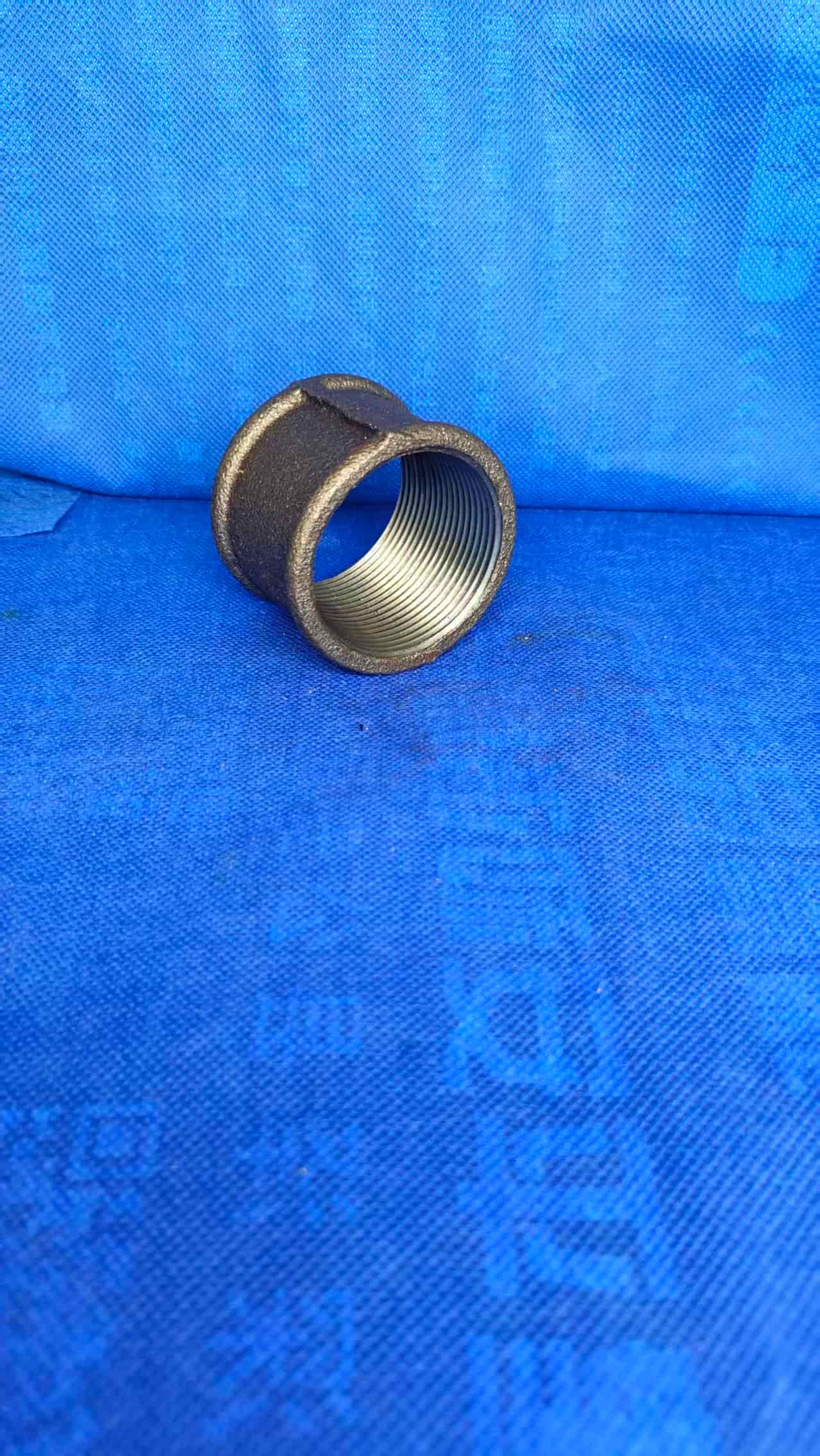 Black Full Thread Coupling Socket